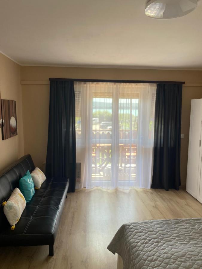 Sunset Beach Apartman Balatonfuzfo Luaran gambar